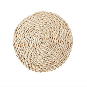 round natural fiber placemats